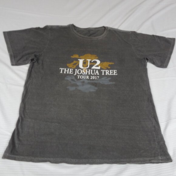 U2 THE JOSHUA TREE 2017 TOUR W/DATES - GRAY LARGE T-SHIRT L210 (HOLE C PICS) - Picture 5 of 12